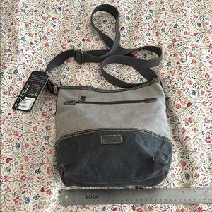 Sun ‘N’ Sand Cargoit Two-Tone Crossbody Bag